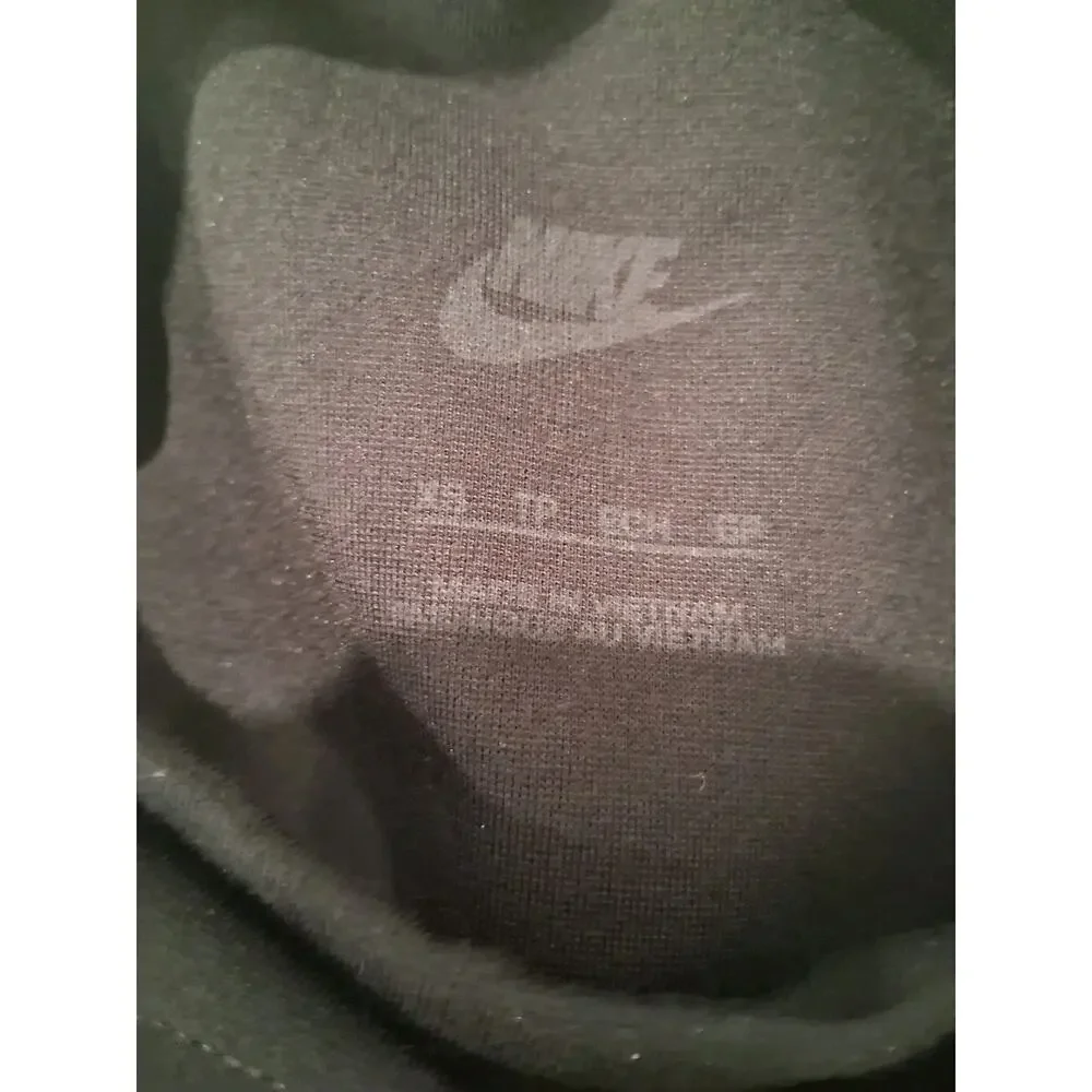 Nike Sportswear Essentials Women's 1/2-Sleeve Cutout Top Black XS FB8282-010